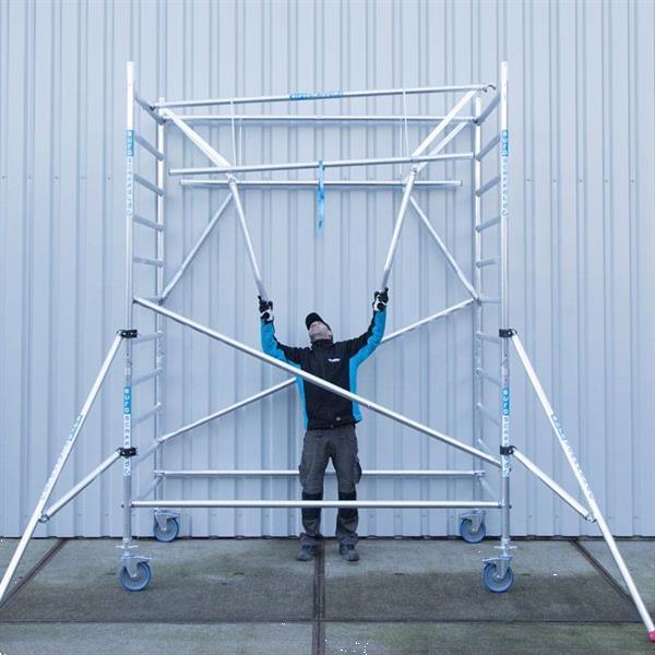 Grote foto rolsteiger standaard 135x305 11 2m werkhoogte dubbele voorlo doe het zelf en verbouw ladders en trappen