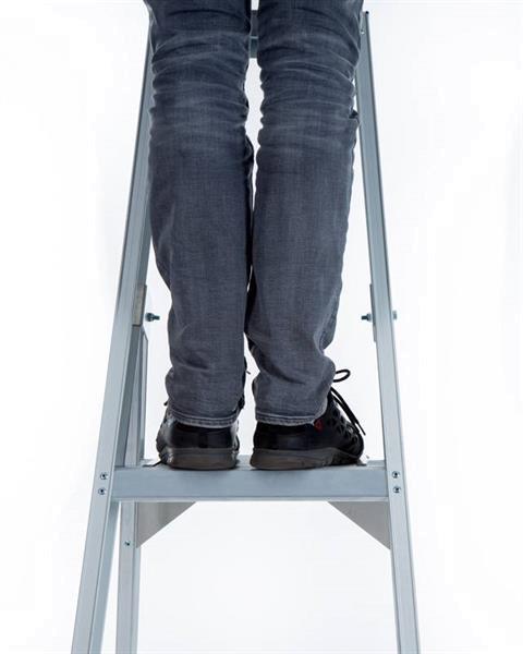 Grote foto eurostairs bordestrap 1x4 treden doe het zelf en verbouw ladders en trappen