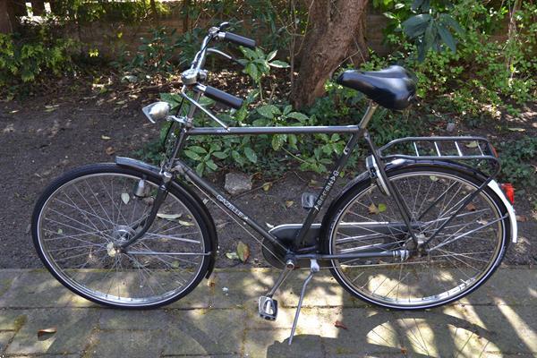 Grote foto gazelle herenfiets met stangenremmen fietsen en brommers oldtimers