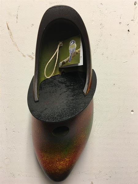 Grote foto vogelhuisje in de vorm van een klomp hout tuin en terras tuindecoratie