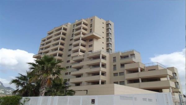 Grote foto spanje calpe appartement aan zee met zwembad vakantie spaanse kust