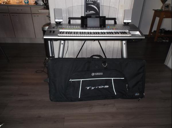 Grote foto yamaha tyros 1 muziek en instrumenten keyboards