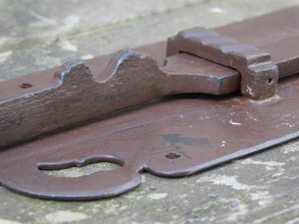 Grote foto groot schuifslot voor poorten en deuren huis en inrichting woningdecoratie