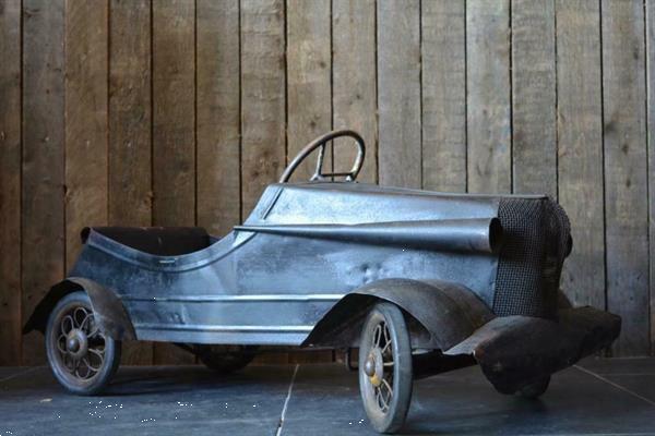 Grote foto antieke trapauto antiek en kunst overige in antiek gebruiksvoorwerpen