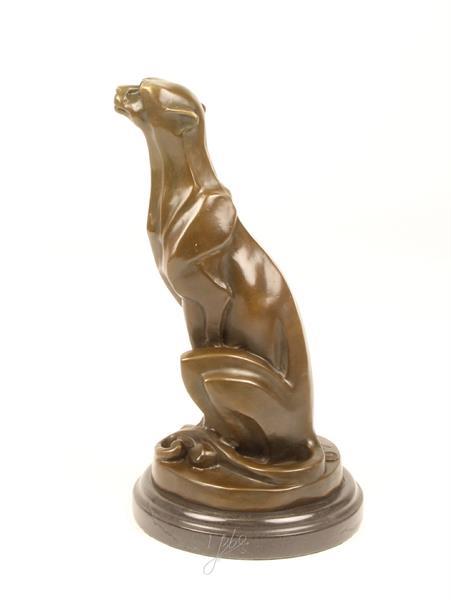 Grote foto een zittende jachtluipaard bronzen dierenbeeld antiek en kunst koper en brons