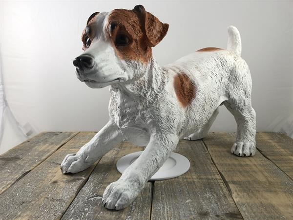 Grote foto beeld van een jack russel speels tuinbeeld tuin en terras tuinbeelden en tuinkabouters