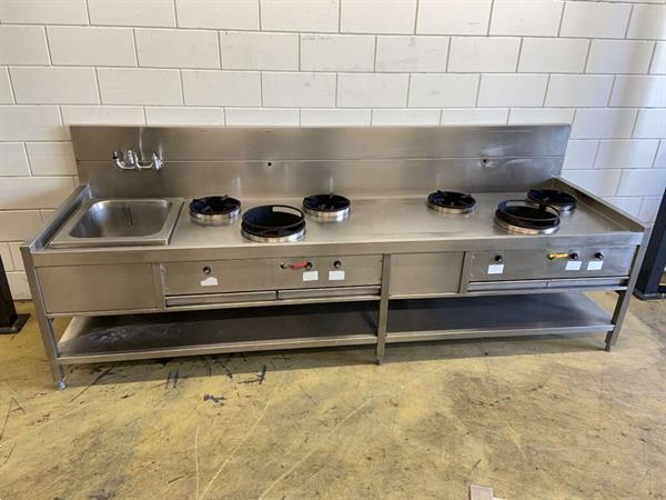 Grote foto rvs van holten woktafel wokfornuis 6 wokbranders 300 cm gas diversen overige diversen