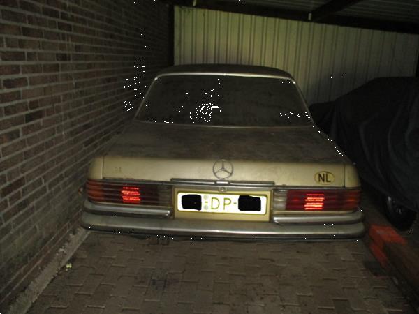 Grote foto mb w116 1974 voor onderdelen auto mercedes