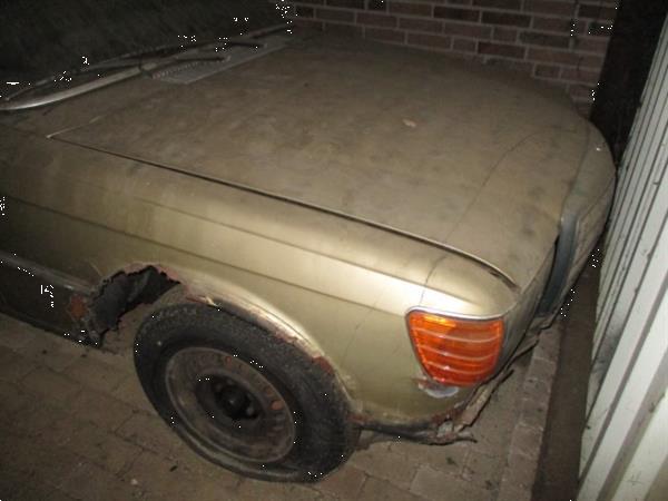 Grote foto mb w116 1974 voor onderdelen auto mercedes