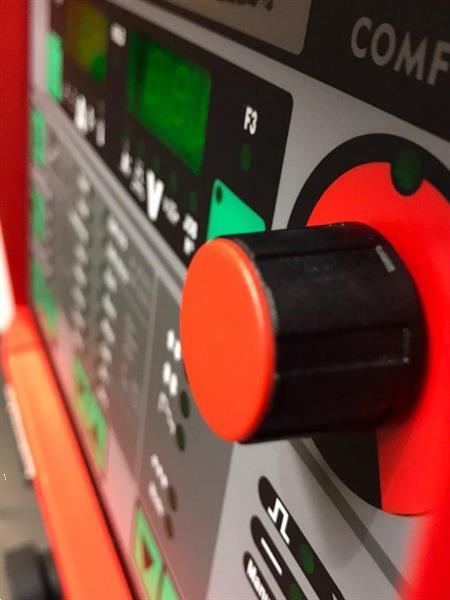 Grote foto fronius tps 2700 pulse synergisch wgk lasapparaat doe het zelf en verbouw lasapparaten