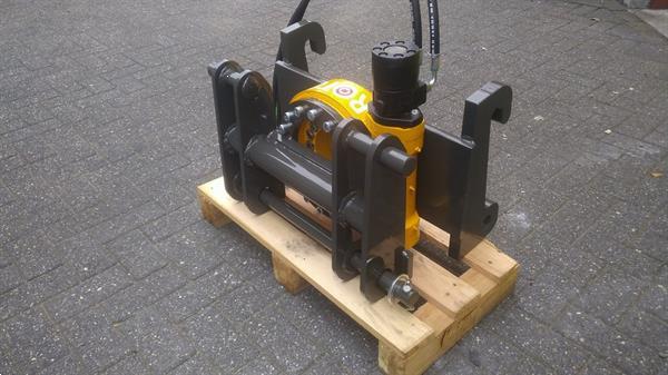 Grote foto quick hitch adapter roto drive passend aan giant shovels doe het zelf en verbouw aanbouwdelen