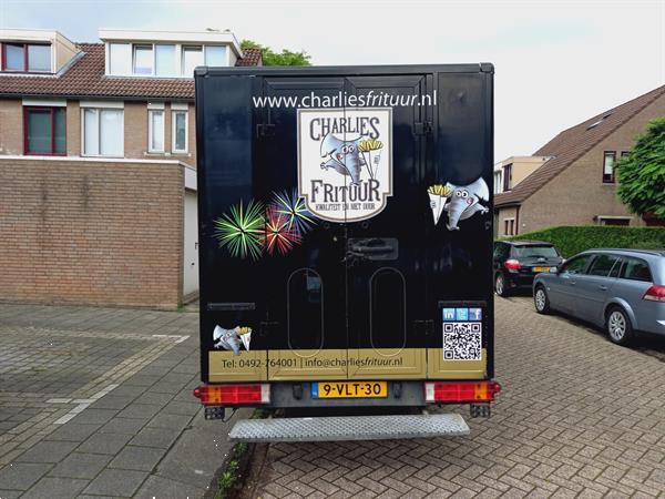 Grote foto frietwagen cateringwagen mercedes sprinter zakelijke goederen food