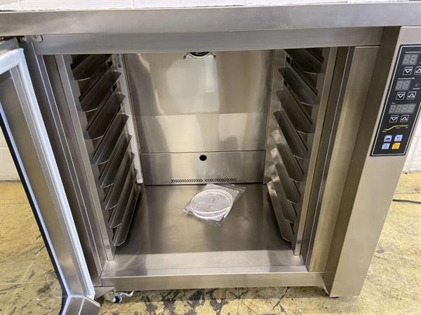 Grote foto rvs verrijdbare rijskast 8 x 60 40 cm 230v bakkerij horeca diversen overige diversen