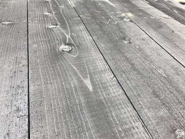 Grote foto steigerdelen nieuw geschaafd en oud gemaakt doe het zelf en verbouw hout en planken