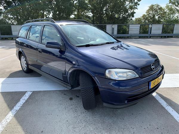 Grote foto opel astra caravan 1.6 16v club auto opel