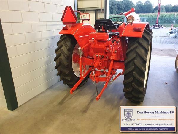 Grote foto nuffield oldtimer tractor trekker aftakas hefinrichting doe het zelf en verbouw gereedschappen en machines