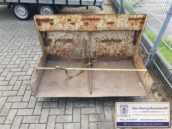 Grote foto grondbak trekker tractor bak voor achter de trekker doe het zelf en verbouw onderdelen en accessoires