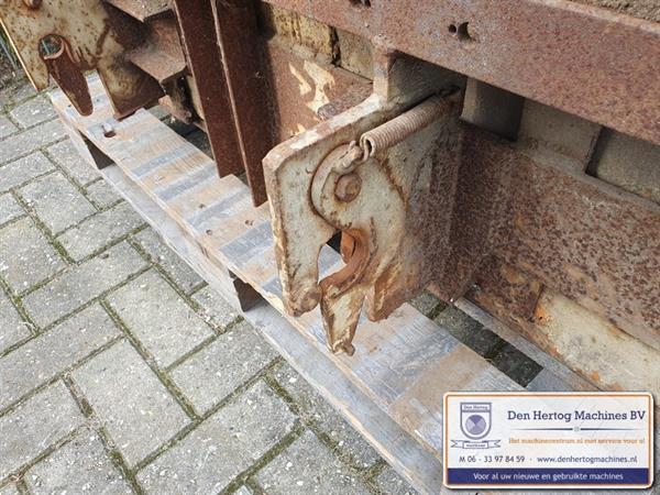 Grote foto grondbak trekker tractor bak voor achter de trekker doe het zelf en verbouw onderdelen en accessoires