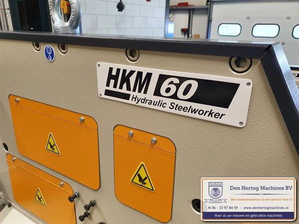 Grote foto multyworker hkm60 ironworker ponsknipmachine 60ton compact doe het zelf en verbouw gereedschappen en machines