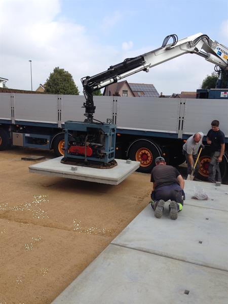 Grote foto terrastegel stelconplaat betonplaat tuin en terras tegels en terrasdelen