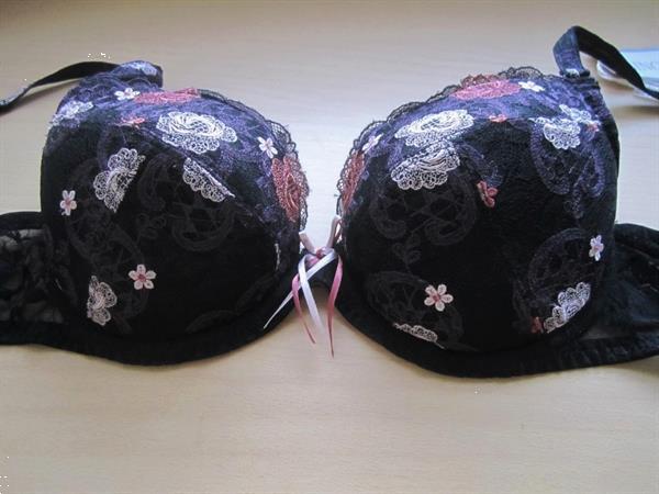 Grote foto prachtige lingadore push up bh a tot c cups kleding dames ondergoed en lingerie merkkleding