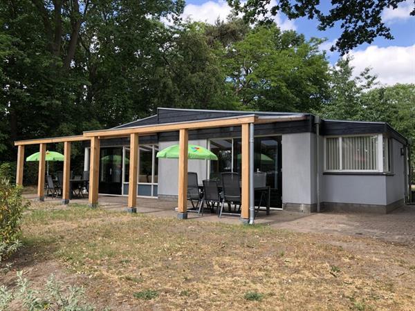 Grote foto bungalow voor 12 personen op vakantiepark in voorthuizen vakantie nederland midden