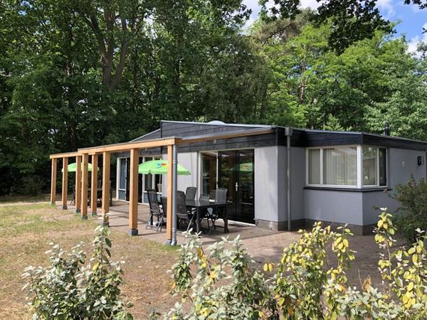 Grote foto bungalow voor 12 personen op vakantiepark in voorthuizen vakantie nederland midden