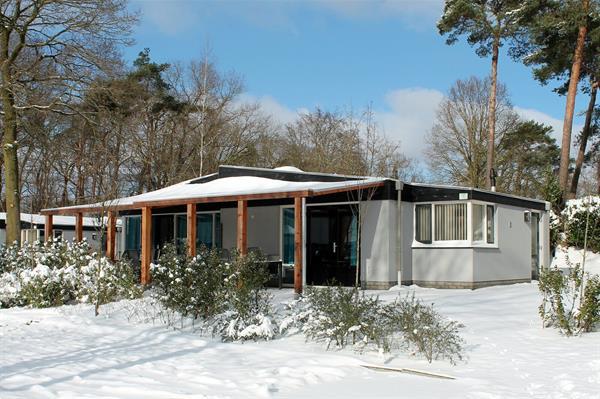 Grote foto bungalow voor 12 personen op vakantiepark in voorthuizen vakantie nederland midden