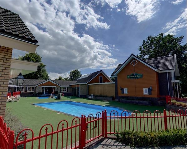 Grote foto zand lodge voor 4 personen met spa op de veluwe in voorthuiz vakantie nederland midden