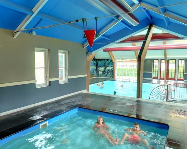 Grote foto zand lodge voor 4 personen met sauna op de veluwe in voorthu vakantie nederland midden