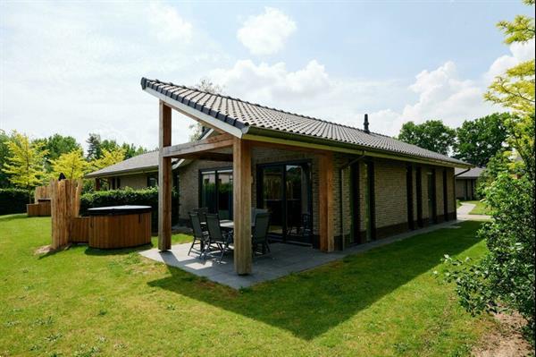 Grote foto villa voor 4 tot 6 personen met spa op de veluwe in voorthui vakantie nederland midden