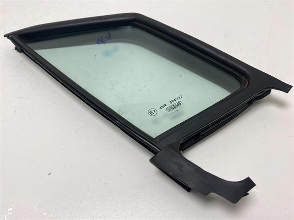 Grote foto driehoeks ruit rechts voor opel agila 2011 1538 auto onderdelen overige auto onderdelen