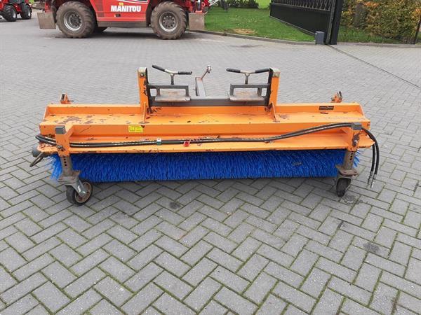 Grote foto bema 25 heftruckveegmachine 2 30 agrarisch shovels