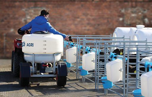 Grote foto quad watertank 340 liter getrokken melktransporter met afta agrarisch mechanisatie