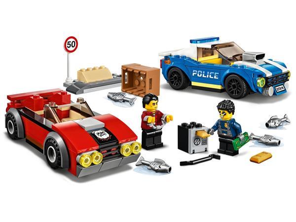Grote foto lego city 60242 politiearrest op de snelweg kinderen en baby duplo en lego