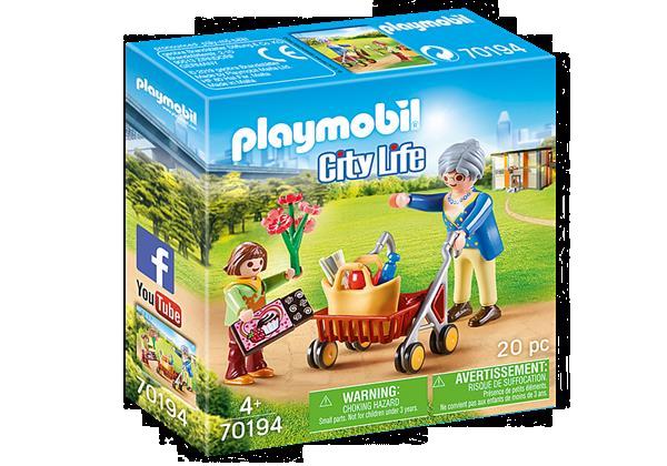 Grote foto playmobil city life 70194 oma met rollator kinderen en baby duplo en lego