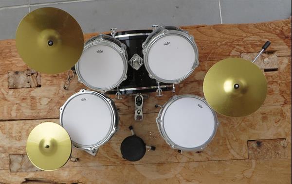 Grote foto uniek kado drumstel met eigen tekst verzamelen muziek en artiesten