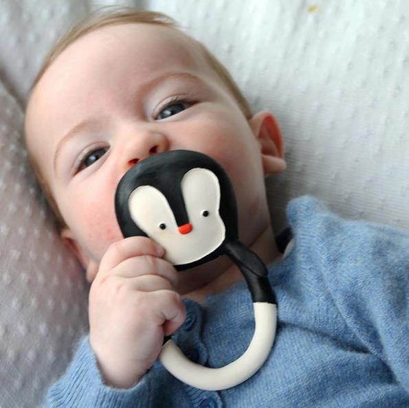 Grote foto bijtring nui the pinguin lanco kinderen en baby babyspeelgoed