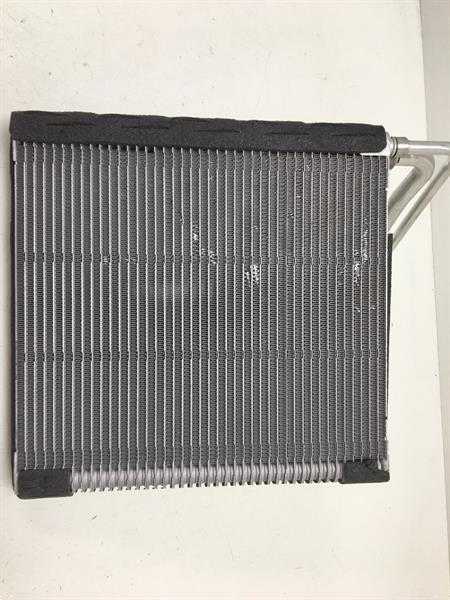 Grote foto airco radiateur aircoradiator renault trafic 3 generatio auto onderdelen overige auto onderdelen