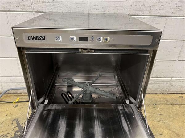 Grote foto rvs zanussi nuc1 vaatwasser vaatwasmachine 230v horeca diversen overige diversen