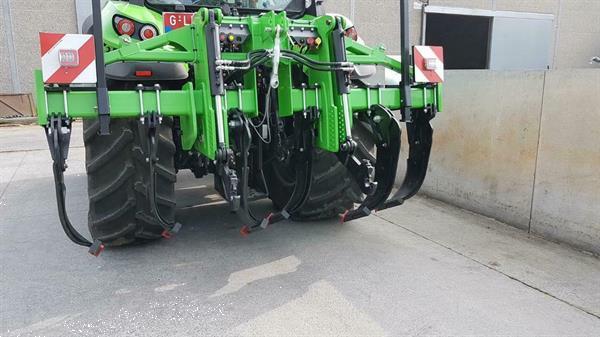 Grote foto diepgronders eco ploegen agrarisch akkerbouw
