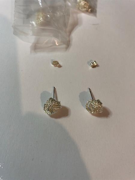 Grote foto diverse sieraden kettingen oorbellen nieuw sieraden tassen en uiterlijk oorbellen