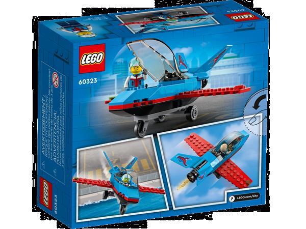 Grote foto lego city 60323 stuntvliegtuig kinderen en baby duplo en lego