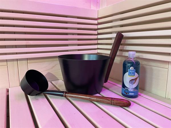 Grote foto aluminium opgiet lepel zwart hout look accenten beauty en gezondheid sauna