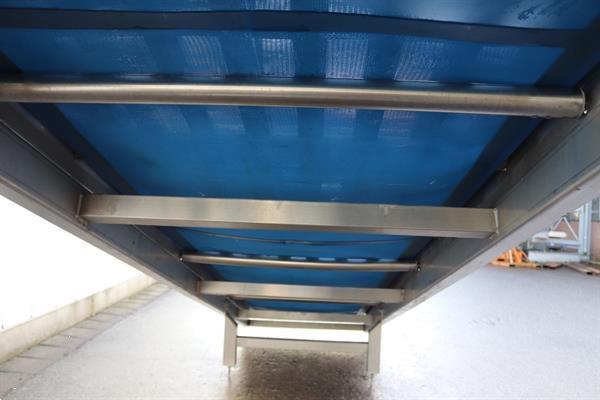 Grote foto rvs gaasband voor het naspoelen van groente agrarisch tuinbouw