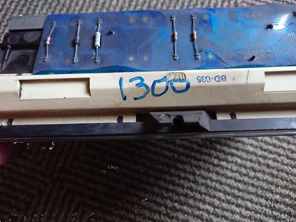 Grote foto dashboard unit auto onderdelen dashboard en schakelaars