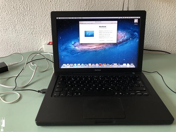Grote foto zwarte macbook 2.1 w87374eczsx en lcd enz. computers en software laptops en notebooks