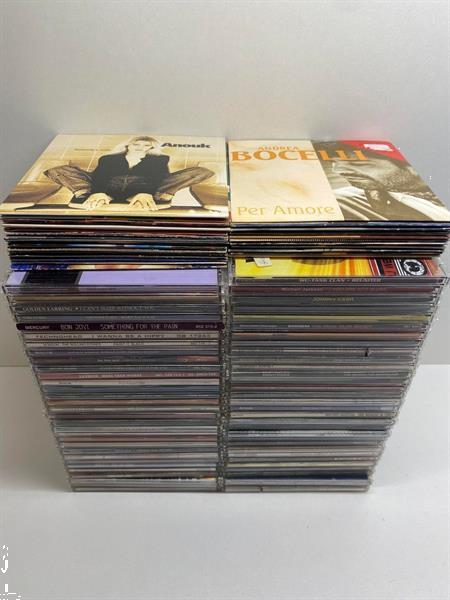 Grote foto cd single verzameling partij 89 stuks pop rock dance muziek en instrumenten cds minidisks cassettes