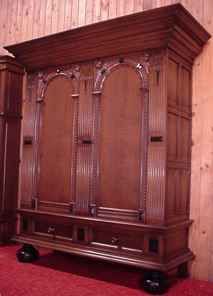 Grote foto tweedeurskast boekenkast servieskast poortkast huis en inrichting boekenkasten