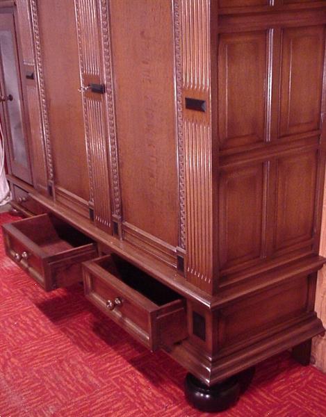 Grote foto tweedeurskast boekenkast servieskast poortkast huis en inrichting boekenkasten